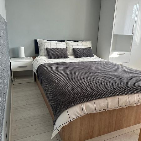 Studio Home أونيشتي المظهر الخارجي الصورة