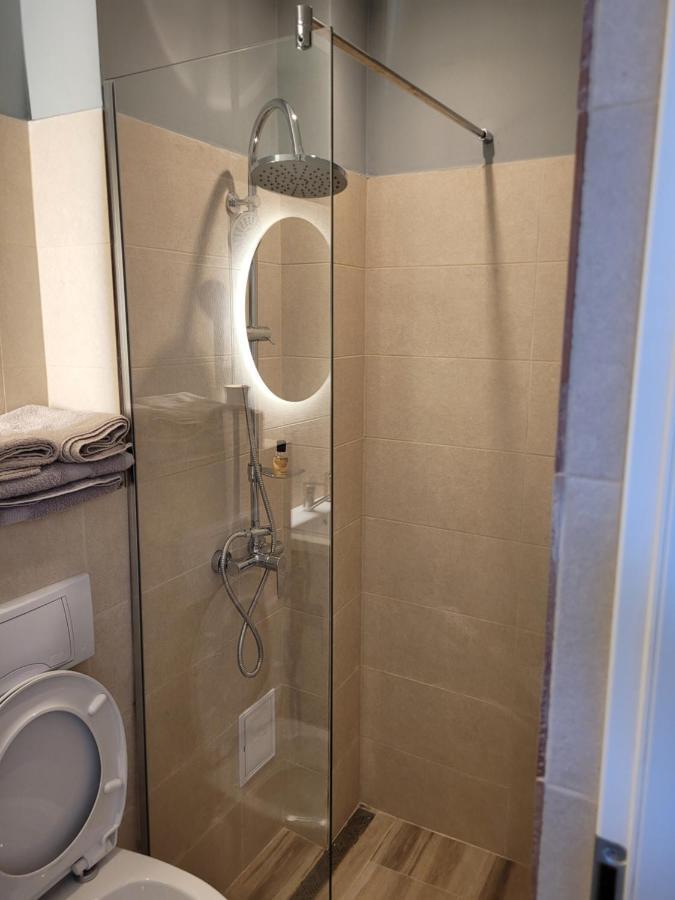 Studio Home أونيشتي المظهر الخارجي الصورة
